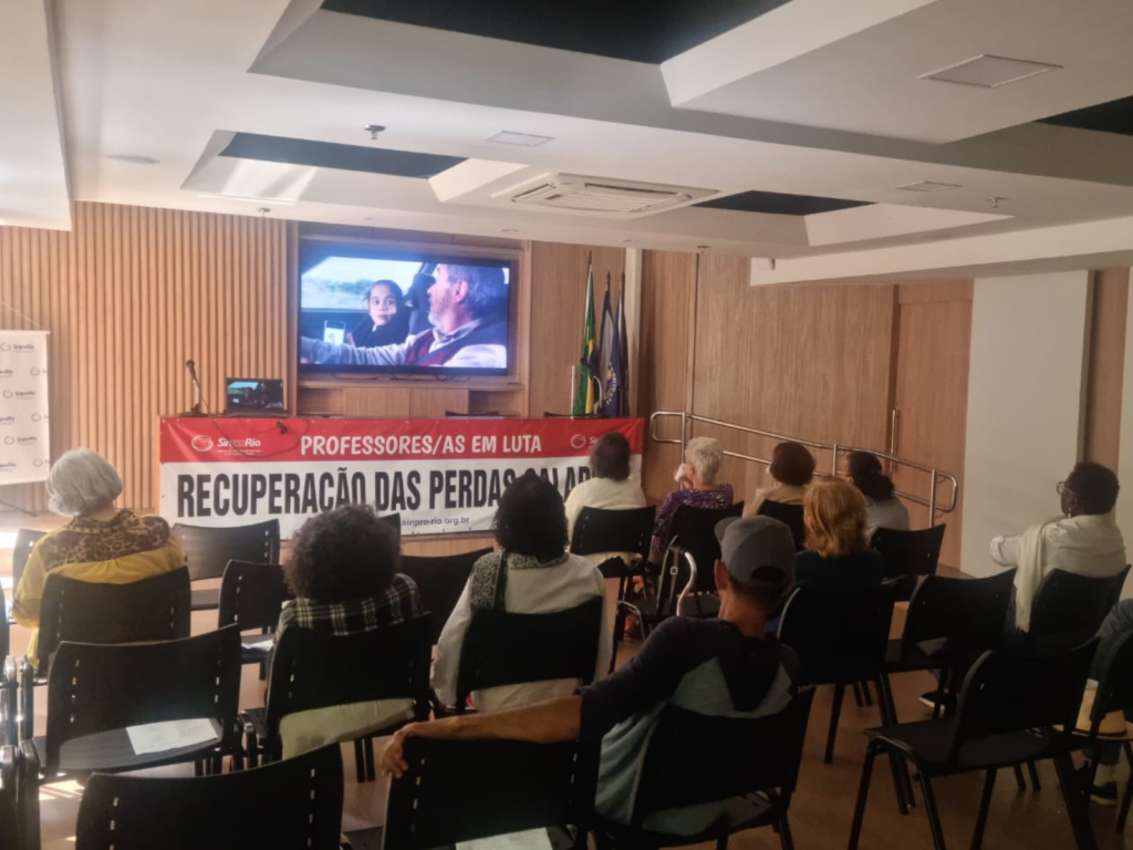 Cine pipoca da Copap é sucesso no Sinpro-Rio