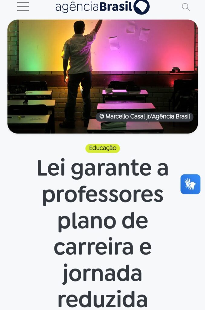 “Lei garante a professores plano de carreira e jornada reduzida”