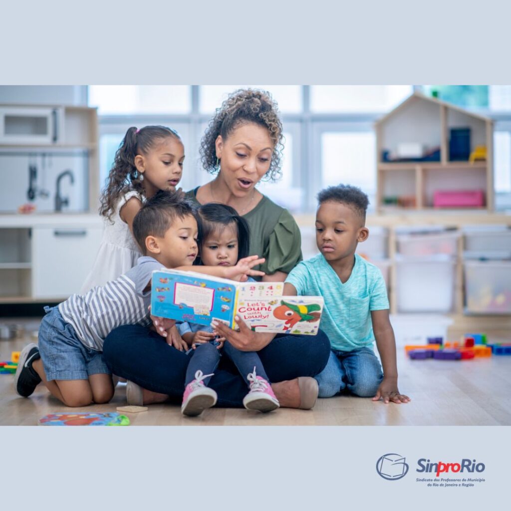 Valorização salarial para professoras da Educação Infantil e Fundamental I: preconceito histórico reflete nos baixos salários