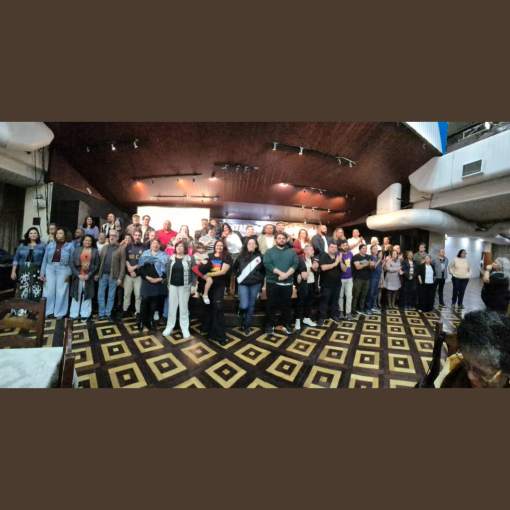 Sinpro-Rio participa da posse da nova direção do SEPE-RJ