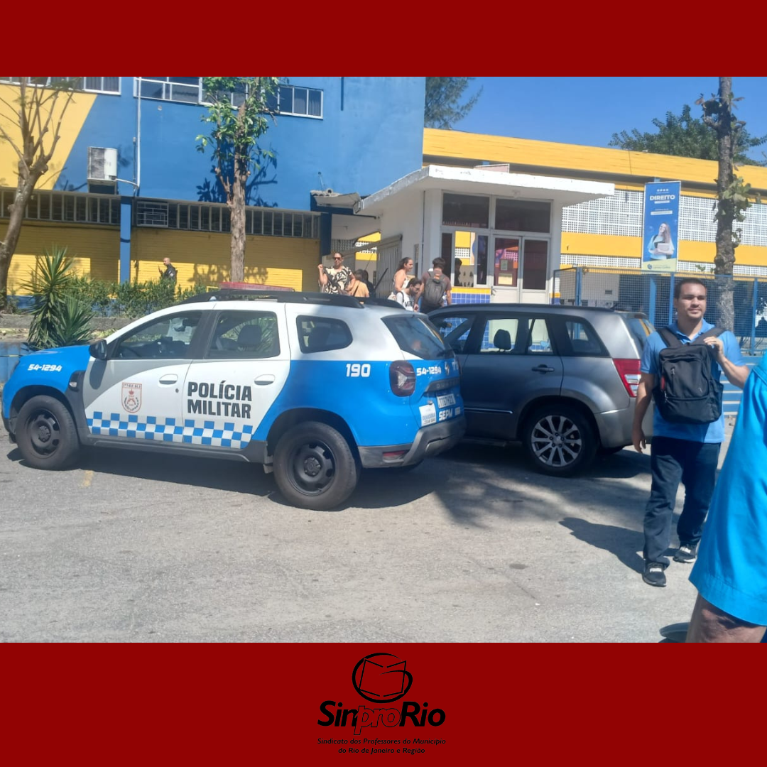 Sinpro-Rio realizou ato no Colégio Capitão Lemos Cunha na terça-feira, 14 de abril